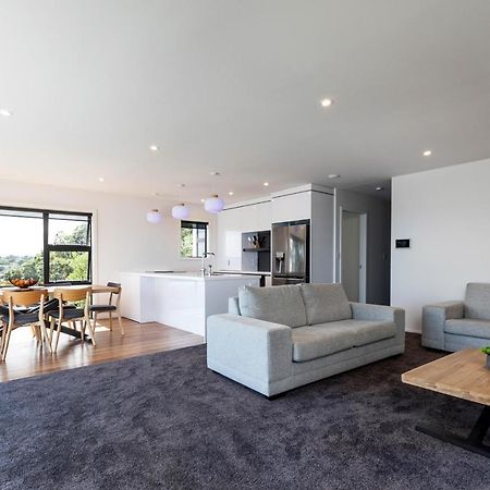 Oakura Beach Front Apartments Extérieur photo