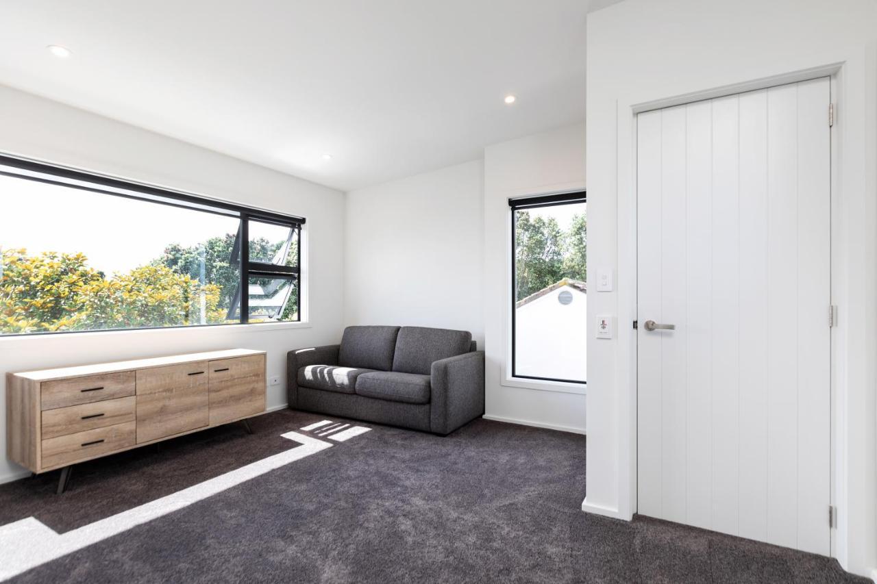 Oakura Beach Front Apartments Extérieur photo