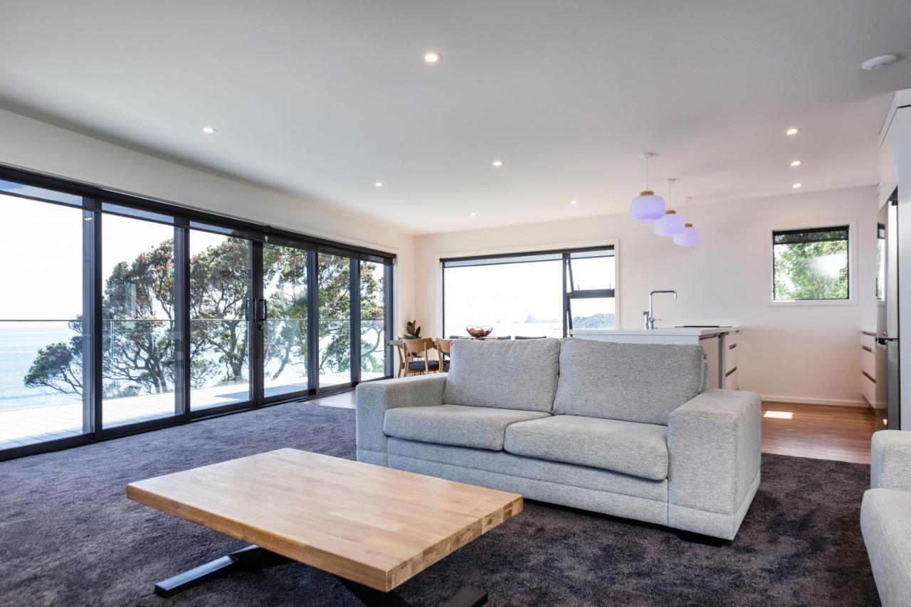 Oakura Beach Front Apartments Extérieur photo