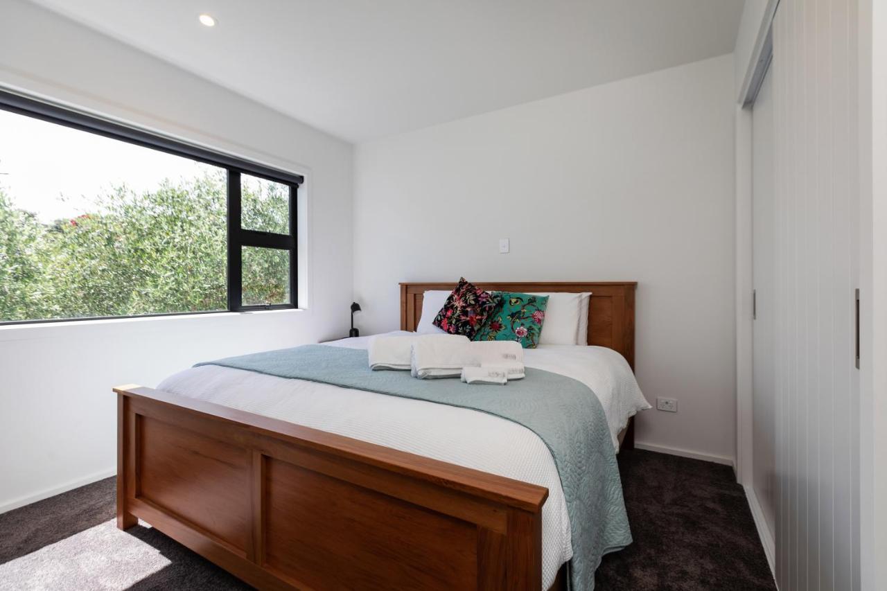 Oakura Beach Front Apartments Extérieur photo